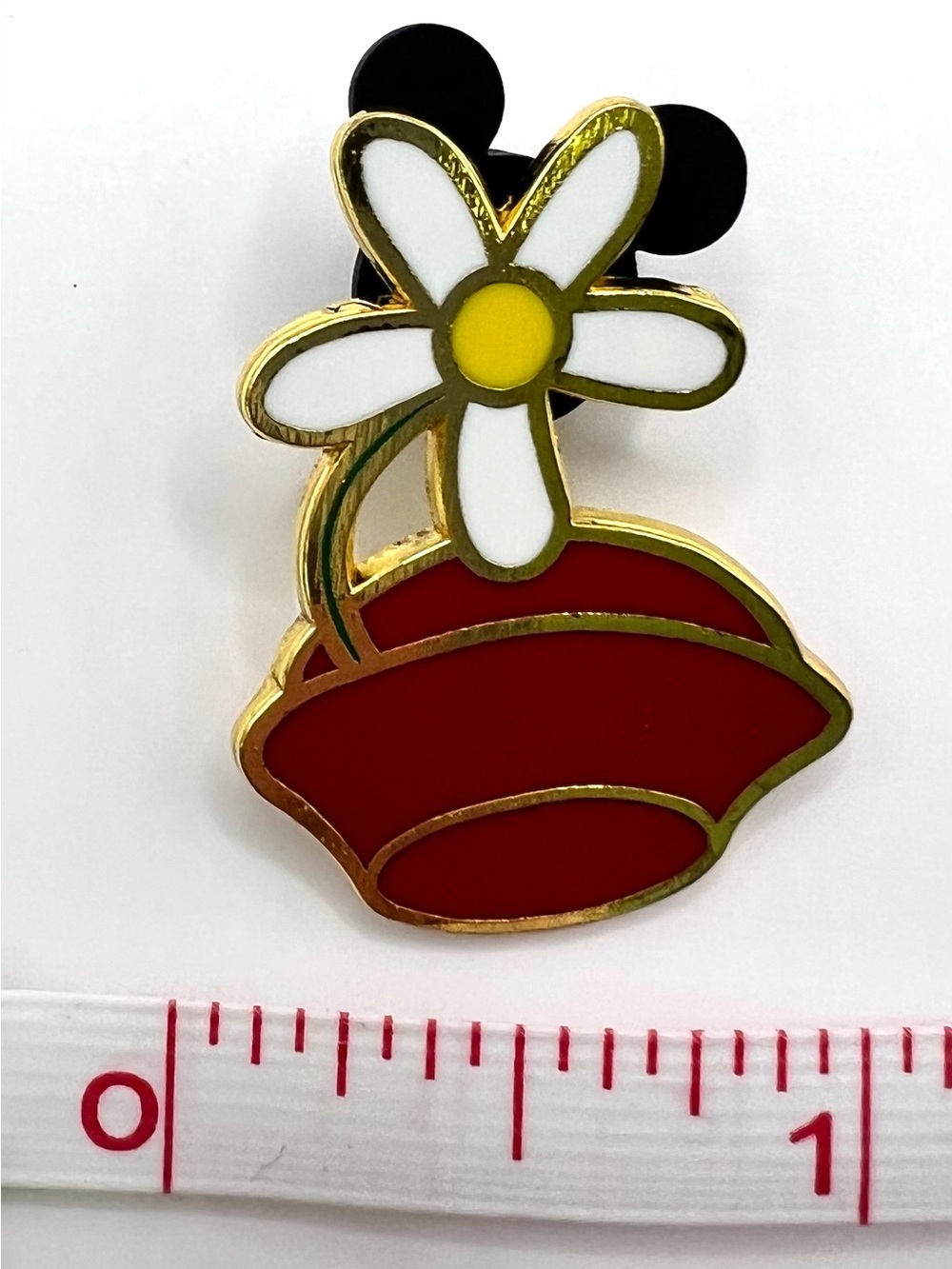 Disney -‎ Hat Pin Trading, Flower